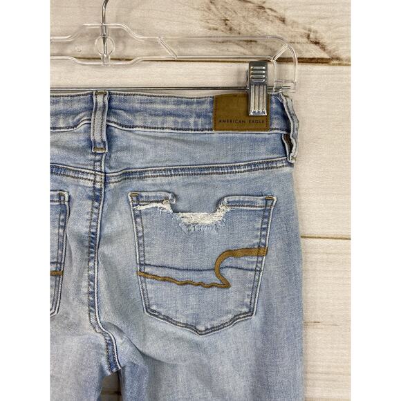 American Eagle Jeans Womens 4 Short Light Wash mid rise jegging crop distressed - Picture 9 of 11